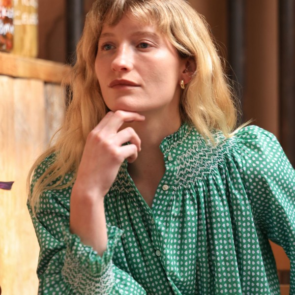 Scholl Blouse Golf Hole Green with Chalk Hand Smocking Edition 72 Scholl Blouse Golf Hole Green with Chalk Hand Smocking Edition 72