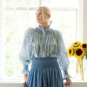 Scholl Blouse with Land and Sea Hand Smocking made with Liberty Poppies and Daisies Edition 50 Scholl Blouse with Land and Sea Hand Smocking made with Liberty Poppies and Daisies Edition 50